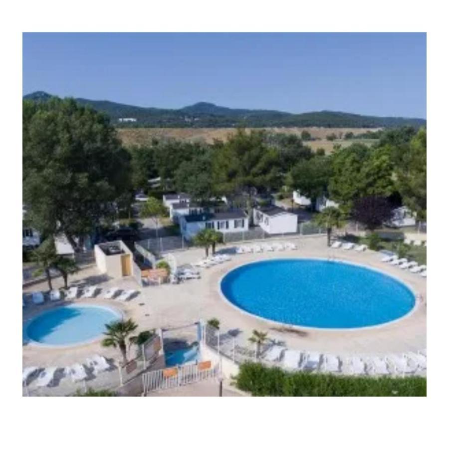Hotel Le domaine des iscles à La Roque-d'Antheron Extérieur photo